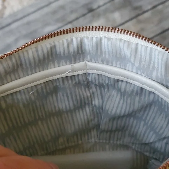 White Maurices Purse - Picture 5 of 7